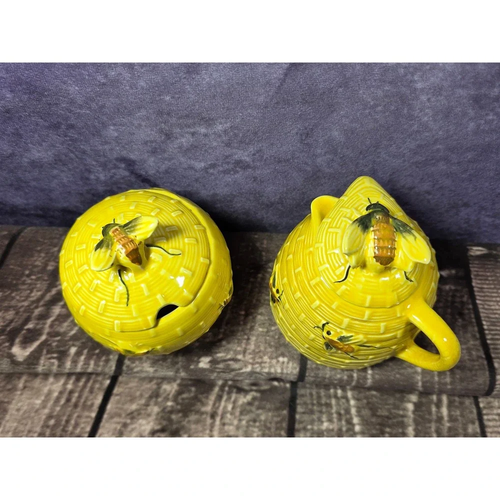 Vintage Yellow Beehive Ceramic Sugar Bowl and Creamer Set with Bees Skep Design‎